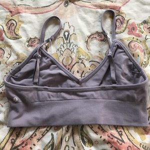 Size 8 lululemon Taryn Toomey Seamless Sports bra